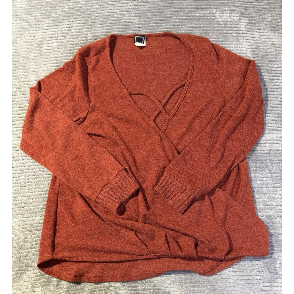 Woman's Large Libian burnt orange sweater